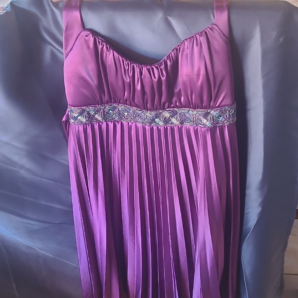 Elegant Purple Pleated Dress with Embellished Waist